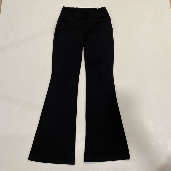 PINK Active Flare Yoga Pants Black Women’s Size M High Waist Stretch - Picture 1 of 6